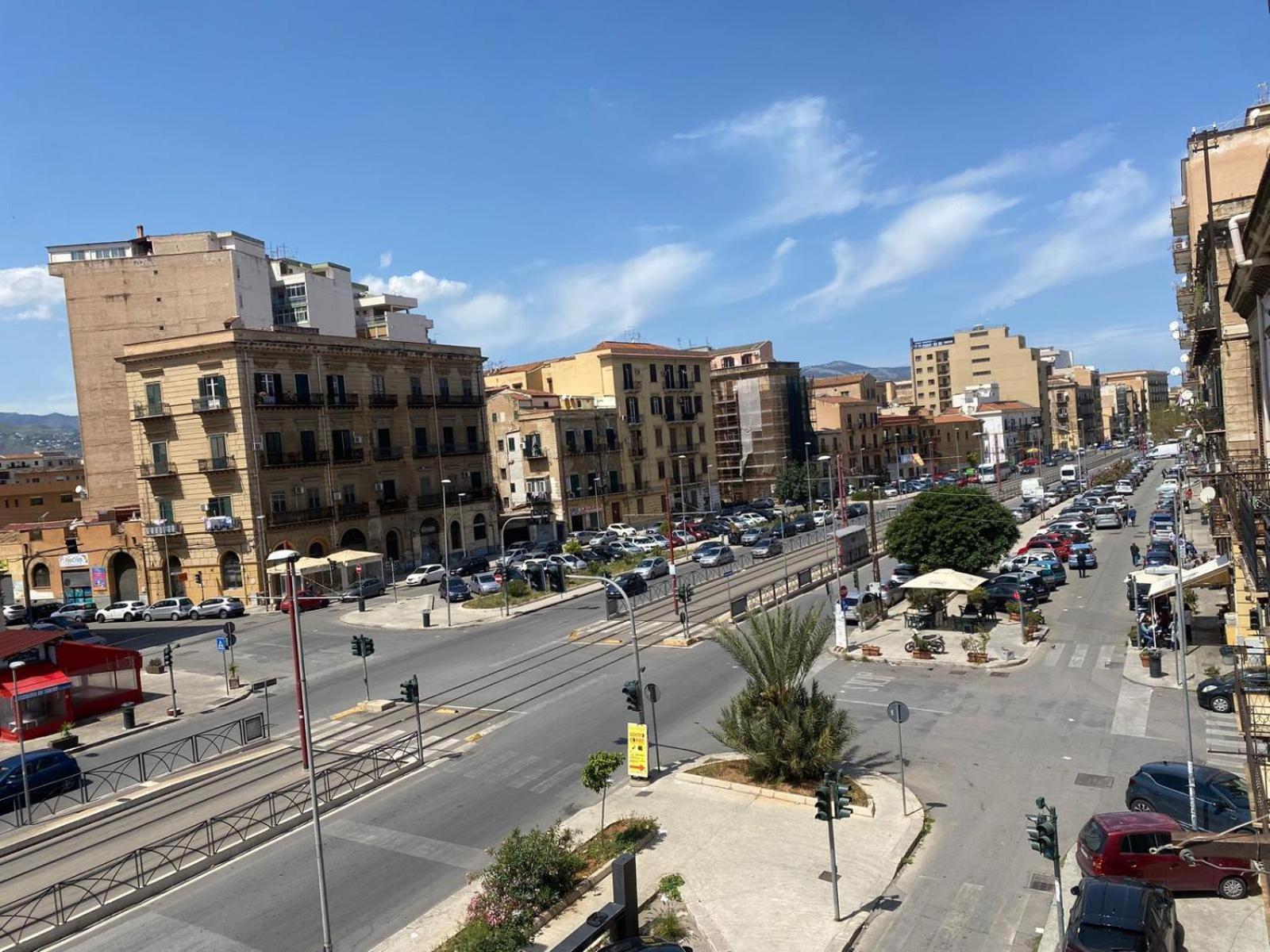 مبيت وإفطار باليرمو Onde Di Sicilia المظهر الخارجي الصورة